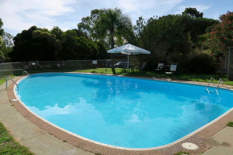 The Lyndoch Motel - Accommodation Gladstone 5