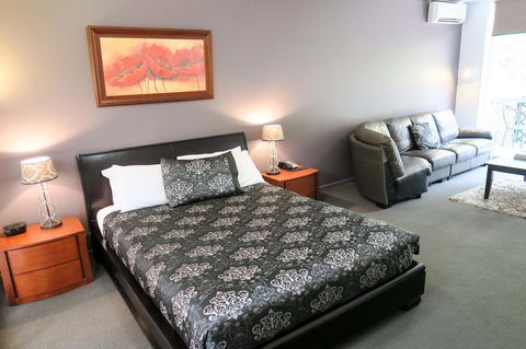 The Lyndoch Motel - Accommodation Gladstone 12