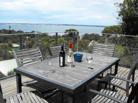 Saar River House - Accommodation Gladstone 8