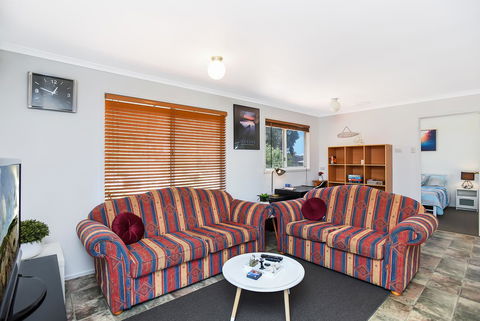 Casa Capri - Aldinga Beach - C21 SouthCoast Holidays - Accommodation Gladstone 2