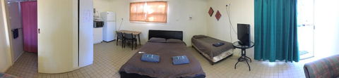 A1Cabins - Accommodation Gladstone 0