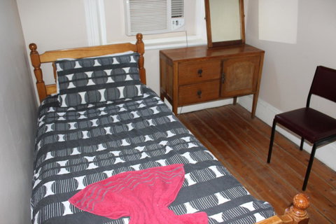Royal Exchange Hotel - Accommodation Gladstone 6