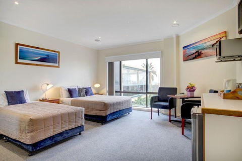 Navigators Motel & Diner - Accommodation Gladstone 6