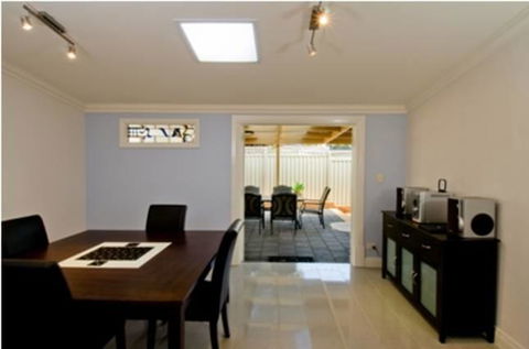 Armadale House - Kingscote - Accommodation Gladstone 2