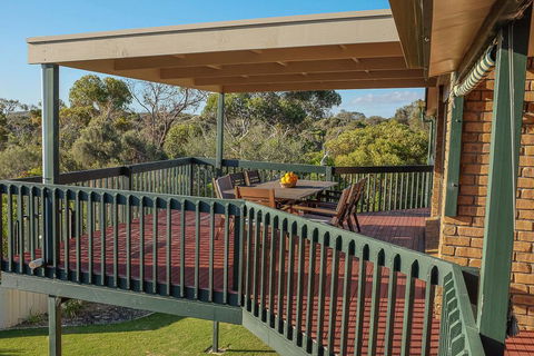 Seacroft - Accommodation Gladstone 22