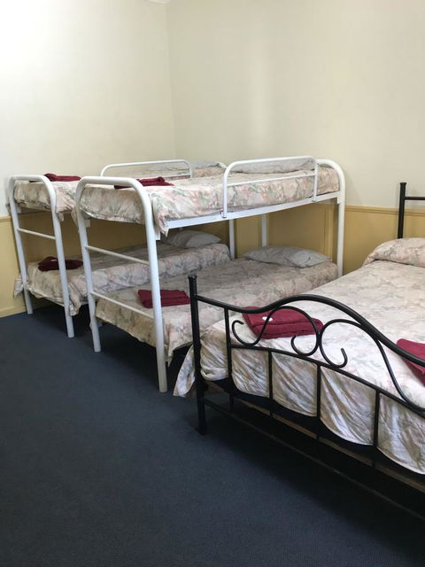 Travelway Motel - Accommodation Gladstone 7