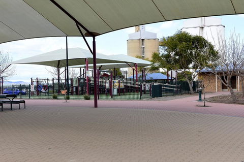 Travelway Motel - Accommodation Gladstone 28