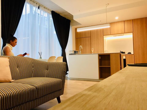ONE Adelaide CBD - Accommodation Gladstone 7