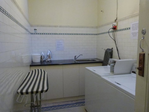 Ambassadors Hotel - Accommodation Gladstone 26