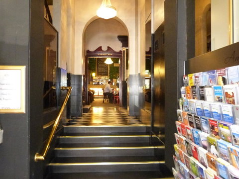 Ambassadors Hotel - Accommodation Gladstone 0