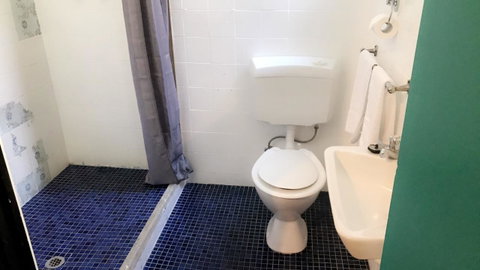 Ambassadors Hotel - Accommodation Gladstone 37