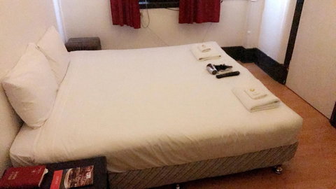 Ambassadors Hotel - Accommodation Gladstone 42
