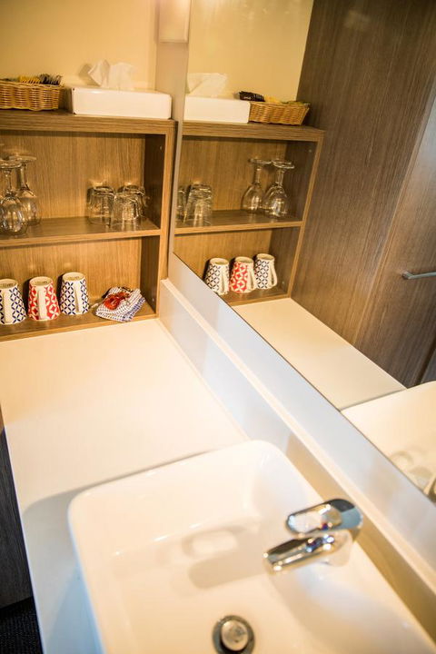 Lilac City Motor Inn & Steakhouse - Accommodation Gladstone 28