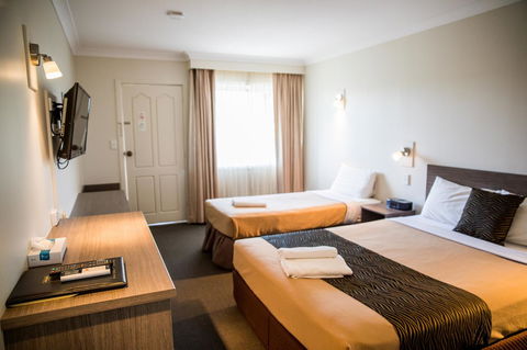 Lilac City Motor Inn & Steakhouse - Accommodation Gladstone 30