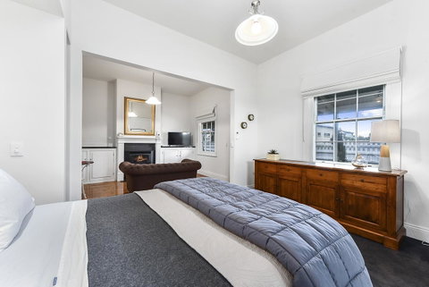 Railway Cottage In Beachport - Accommodation Gladstone 2