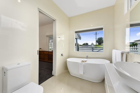 Railway Cottage In Beachport - Accommodation Gladstone 3