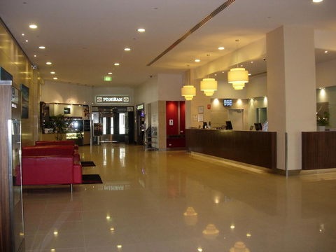 Pier 216 - Accommodation Gladstone 17
