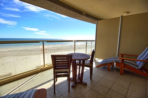 Pier 216 - Accommodation Gladstone 12