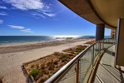 Pier 216 - Accommodation Gladstone 14