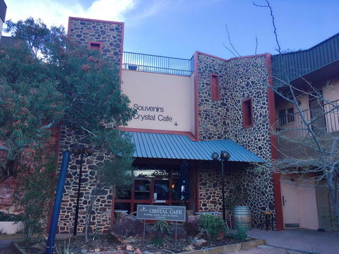 Desert Cave Hotel - Accommodation Gladstone 34