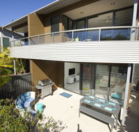 Boom 6 Boomerang Beach - Accommodation Gladstone