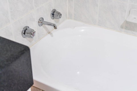 Executive 3 Bedroom Apartment + Internet + Parking - Accommodation Gladstone 37