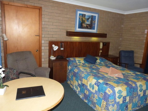 Wintersun Motel - Accommodation Gladstone 13
