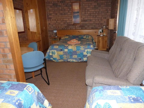 Wintersun Motel - Accommodation Gladstone 5