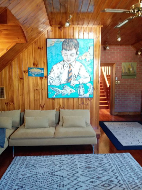 Grand Bluestone Mansion - Accommodation Gladstone 20