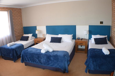 Deer Park Motor Inn Armidale - Accommodation Gladstone 10
