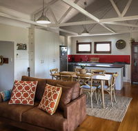 SeaLaVie - Accommodation Gladstone