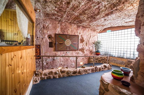 Comfort Inn Coober Pedy Experience - Accommodation Gladstone 1