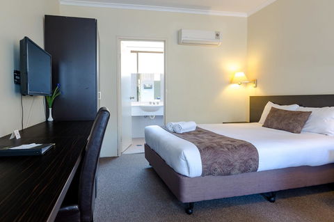 Abcot Inn - Accommodation Gladstone 10
