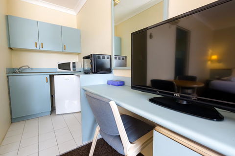 Abcot Inn - Accommodation Gladstone 3