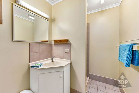Millicent Hillview Caravan Park - Accommodation Gladstone 14