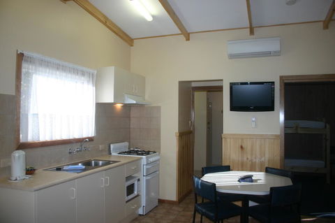 Millicent Hillview Caravan Park - Accommodation Gladstone 35