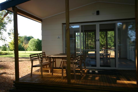 Millicent Hillview Caravan Park - Accommodation Gladstone 4