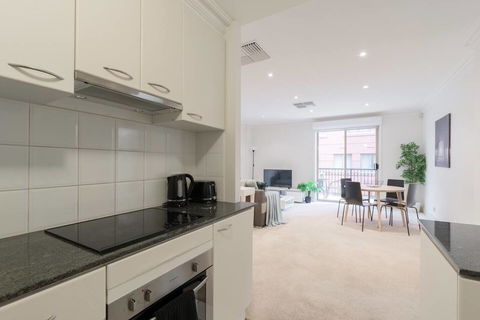 One Bedroom In Adelaideâ€™s East End FREE WIFI*Netflix*Parking - Accommodation Gladstone 17
