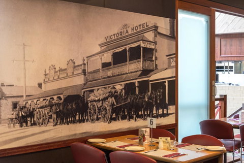 Victoria Hotel Strathalbyn - Accommodation Gladstone 21