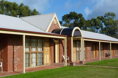 Coonawarra Place Motor Inn - Accommodation Gladstone 36