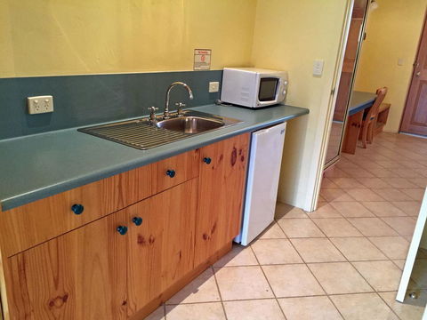 Coonawarra Place Motor Inn - Accommodation Gladstone 39
