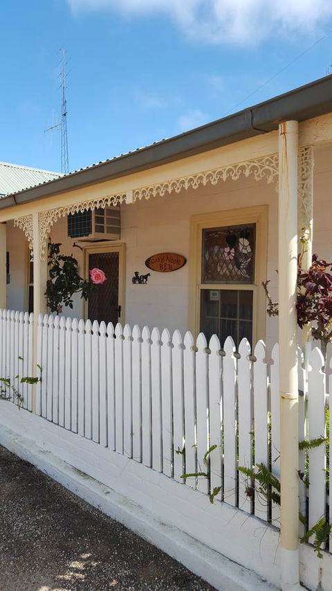 Cosy Nook - Accommodation Gladstone 27