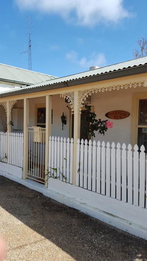Cosy Nook - Accommodation Gladstone 0