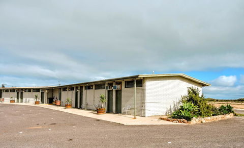 Highway One Motel - Accommodation Gladstone 16