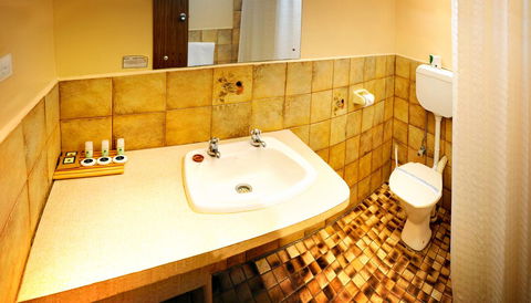 Highway One Motel - Accommodation Gladstone 34