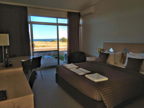 Highway One Motel - Accommodation Gladstone 8