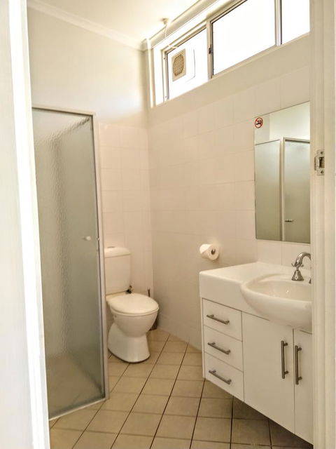 Highway One Motel - Accommodation Gladstone 9
