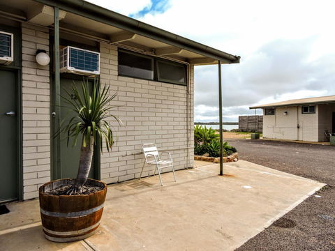 Highway One Motel - Accommodation Gladstone 15