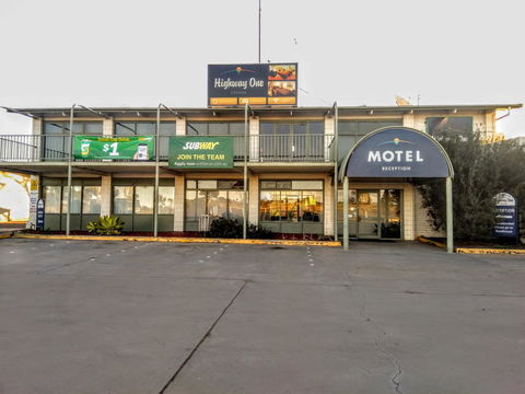 Highway One Motel - Accommodation Gladstone 14