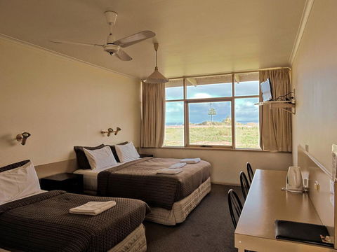 Highway One Motel - Accommodation Gladstone 29
